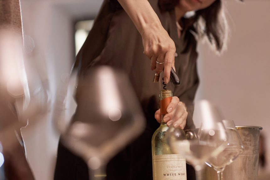 mituri-despre-vin-winesofromania.jpg